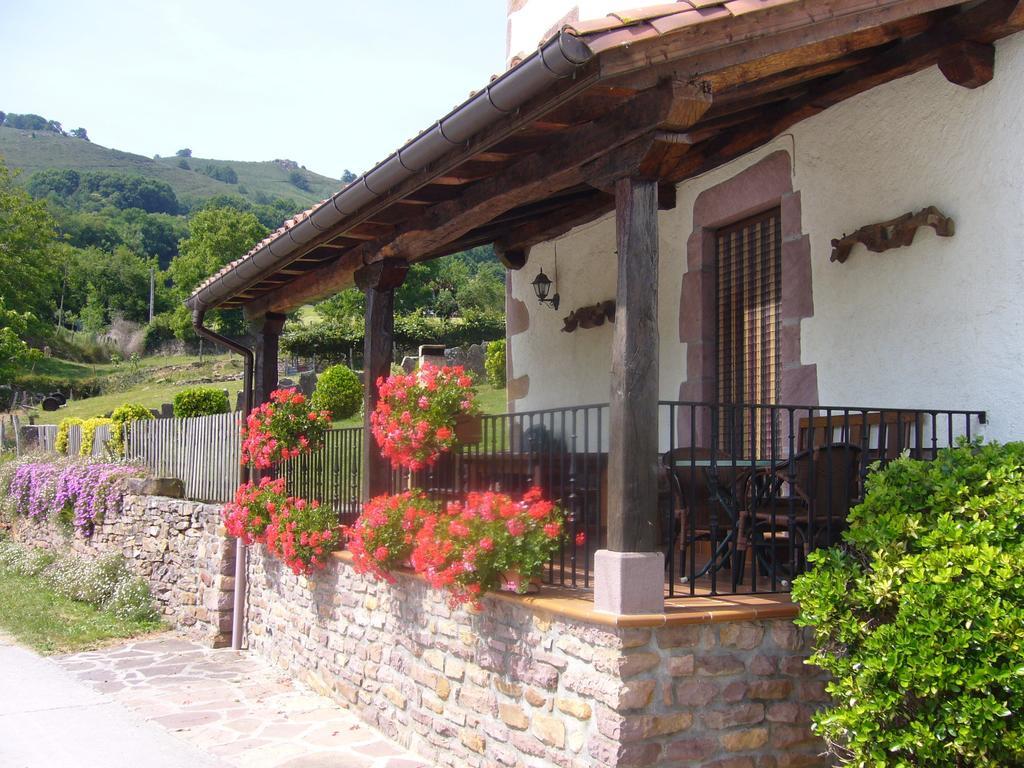 Casa Rural Gananea Zuaztoy de Azpilcueta Pokoj fotografie