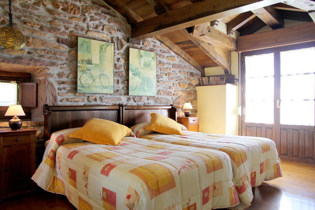 Casa Rural Gananea Zuaztoy de Azpilcueta Pokoj fotografie